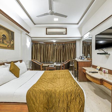 Regal Enclave Hotel Mumbai Exterior photo