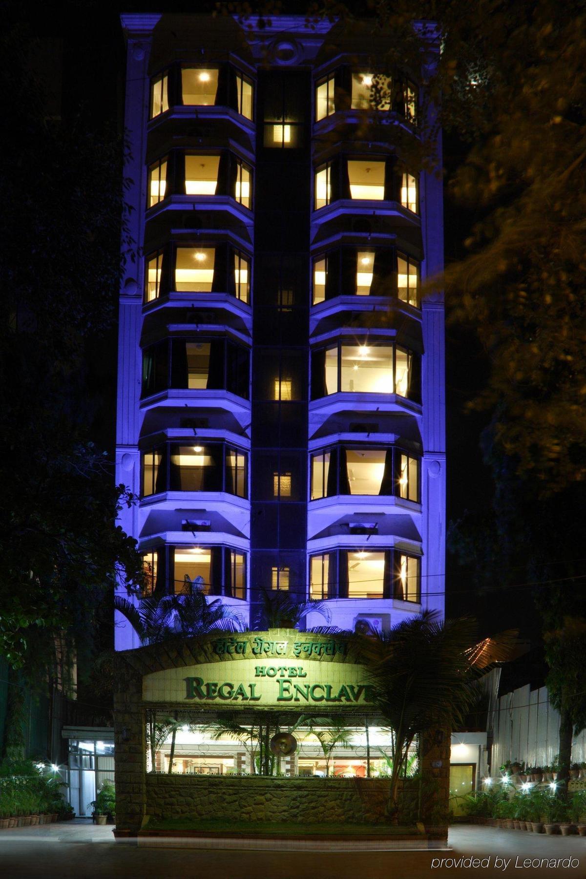 Regal Enclave Hotel Mumbai Exterior photo